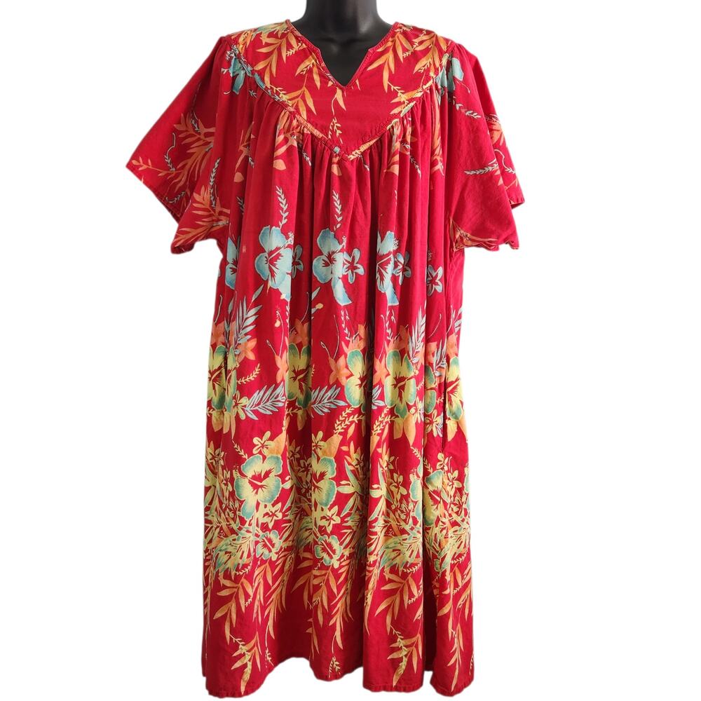 VINTAGE Hawaiian muumuu by Daffodil red floral size 3X